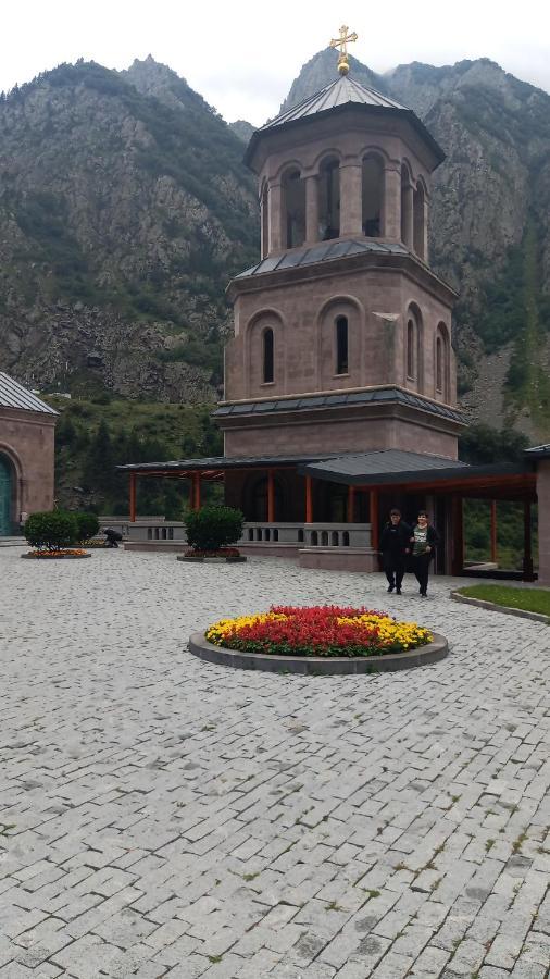 Eastern Georgia Otel Kazbegi Dış mekan fotoğraf